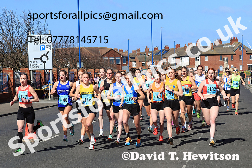 Senior womens Northern 6 Stage Road Relay, 2025 Northern 12 and 6 Stage Road Relays and Junior 5k, Redcar. Photo: David T. Hewitson/Sports for All Pics